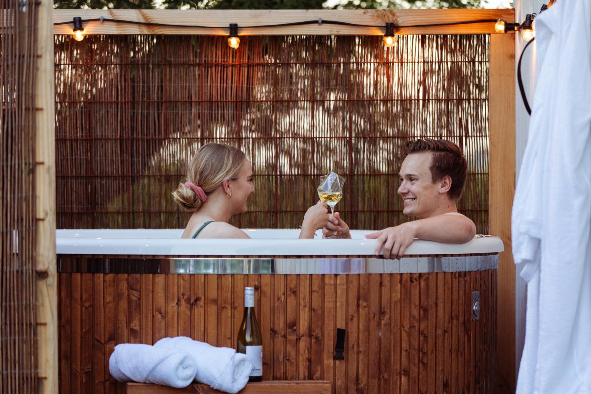 Tiny House - Optioneel Met Hottub Apartman Dokkum Szoba fotó